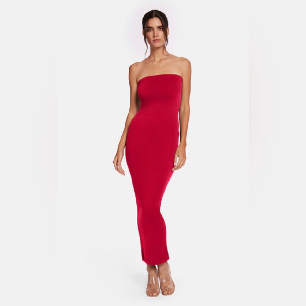 WOLFORD red strapless ‘fatal’ maxi tube dress